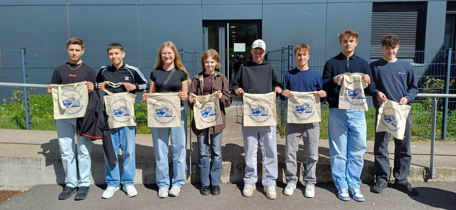 Schülerinnen und Schüler in Montbrison