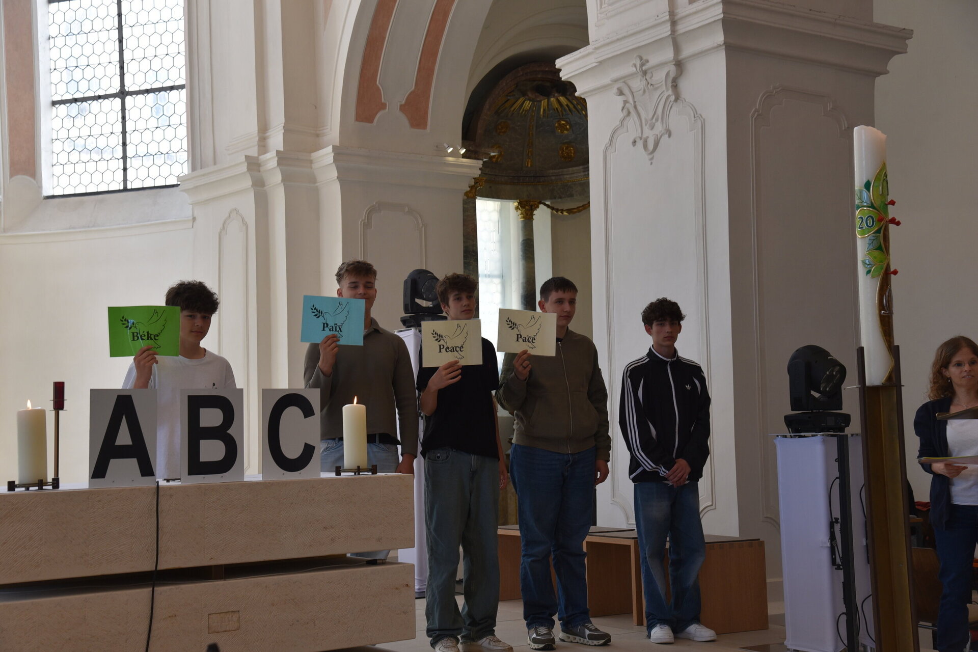 Ostergottesdienst 25